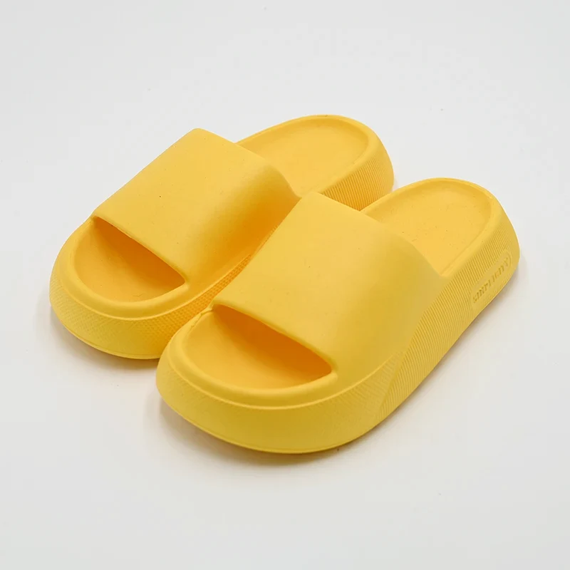 Sandal warna Solid